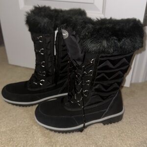 Comfortview Eileen weather boots size 11 Wide in black